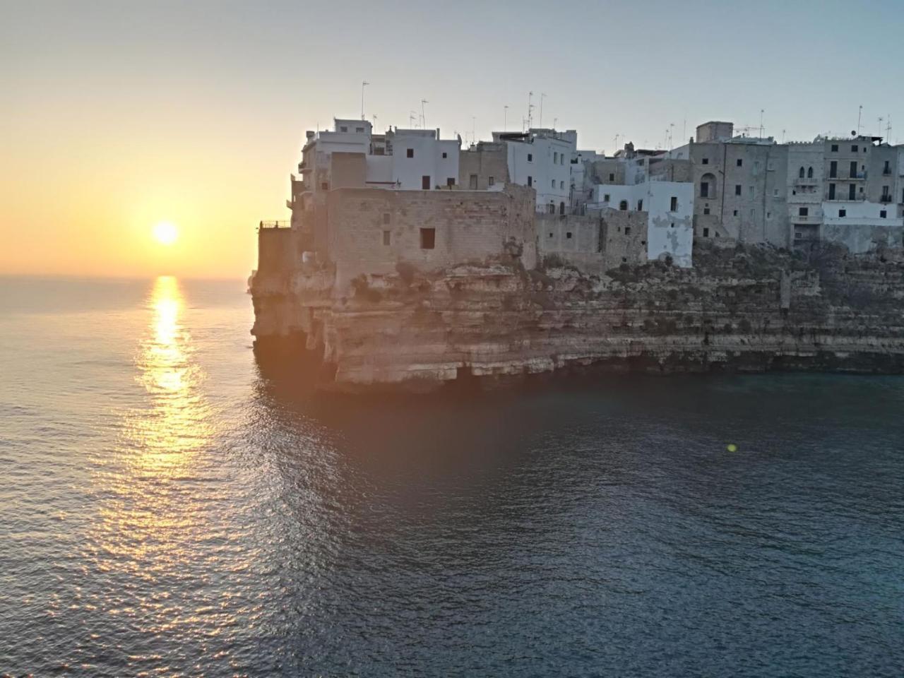Casa Viola -Locazione Breve Apartment Polignano a Mare Ngoại thất bức ảnh